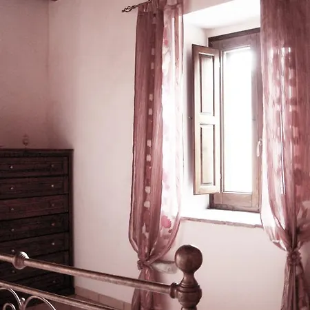 Bed & Breakfast Domus Grampone