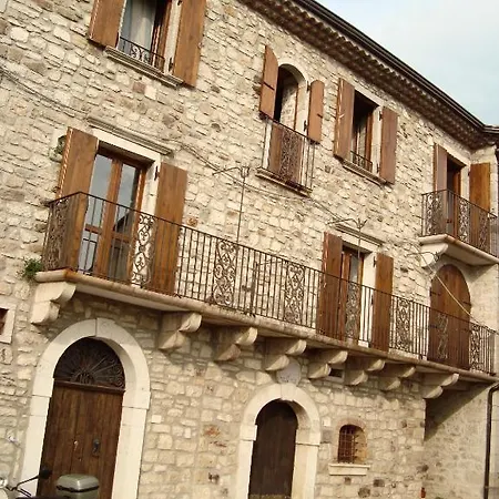 Domus Grampone Bed & Breakfast Castelpagano